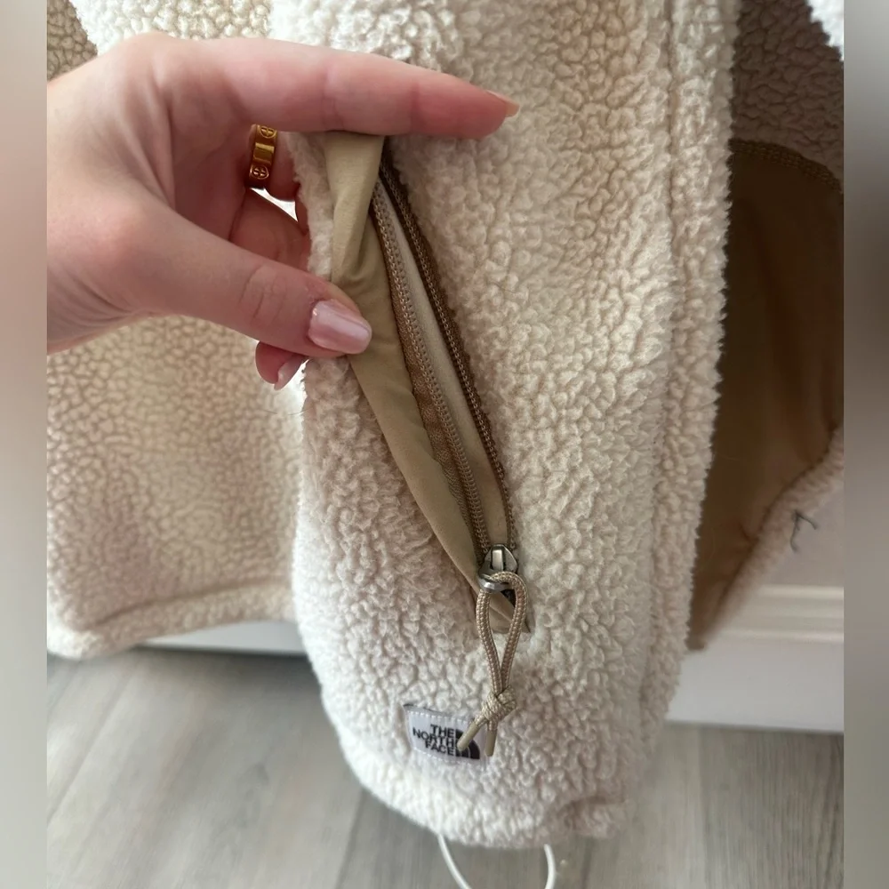 The North Face Cragmont Fleece Quarter-Snap Long-Sleeve Pullover - Picture 6 of 6